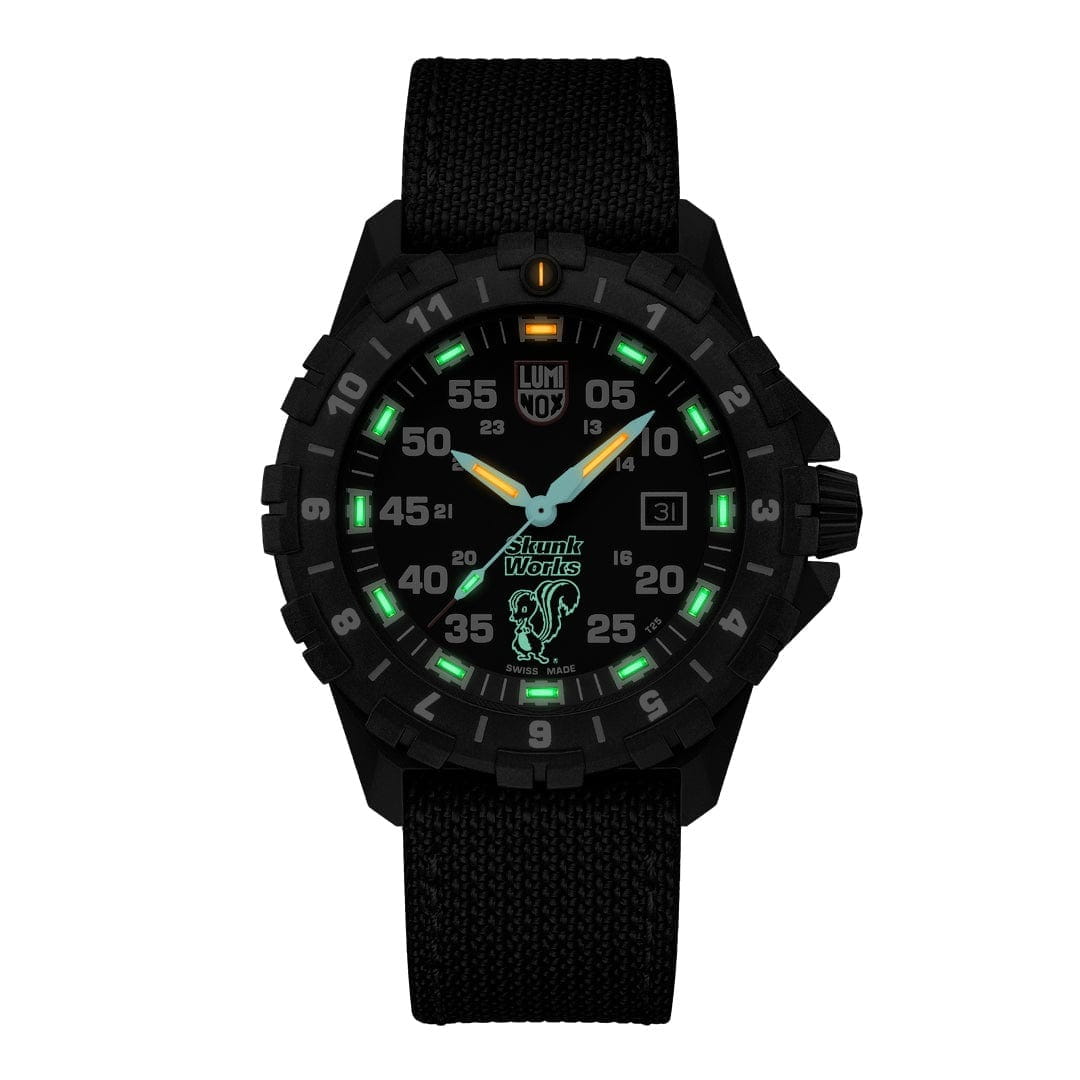 Luminox Luminox XA.6442.H кварцевые мужские часы часы крупный план черный циферблата