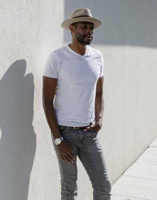 Maurice Lacroix Maurice Lacroix Aikon Automatic AI6008-SS002-331-1 механические мужские часы часы крупный план серый циферблата