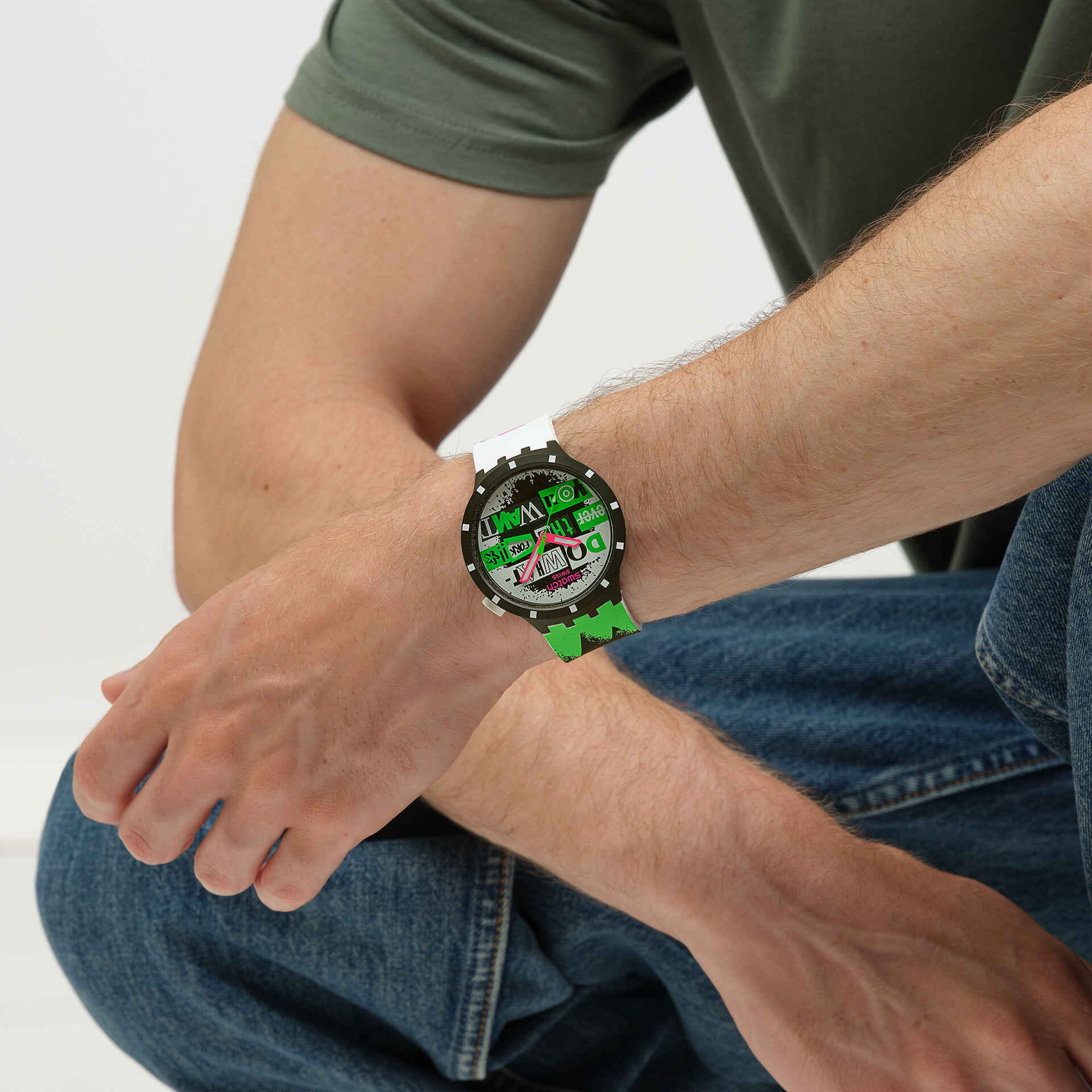Swatch Swatch Lash Out SB03B701 мужские часы цветной циферблат на запястье