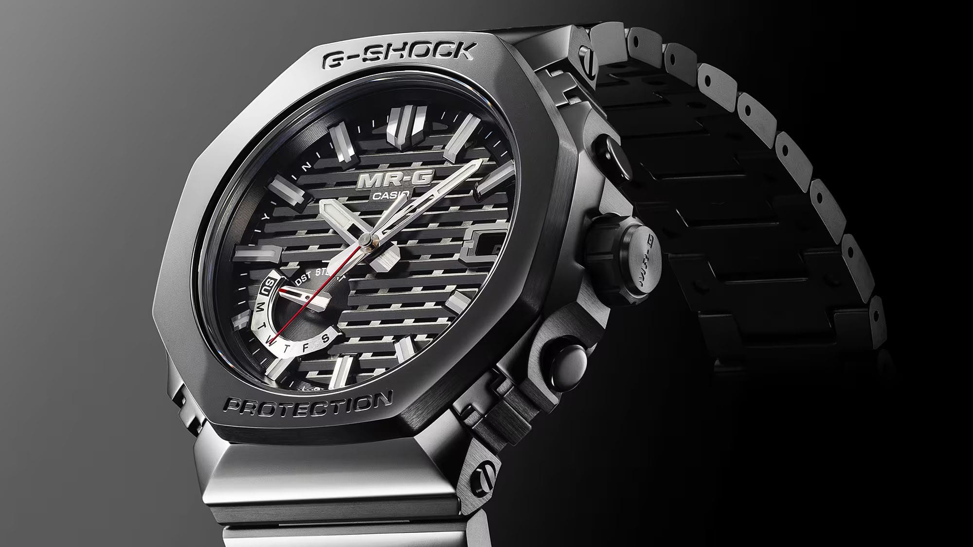 Casio Casio G-Shock MRG-B2100B-1A мужские часы черный циферблат на запястье