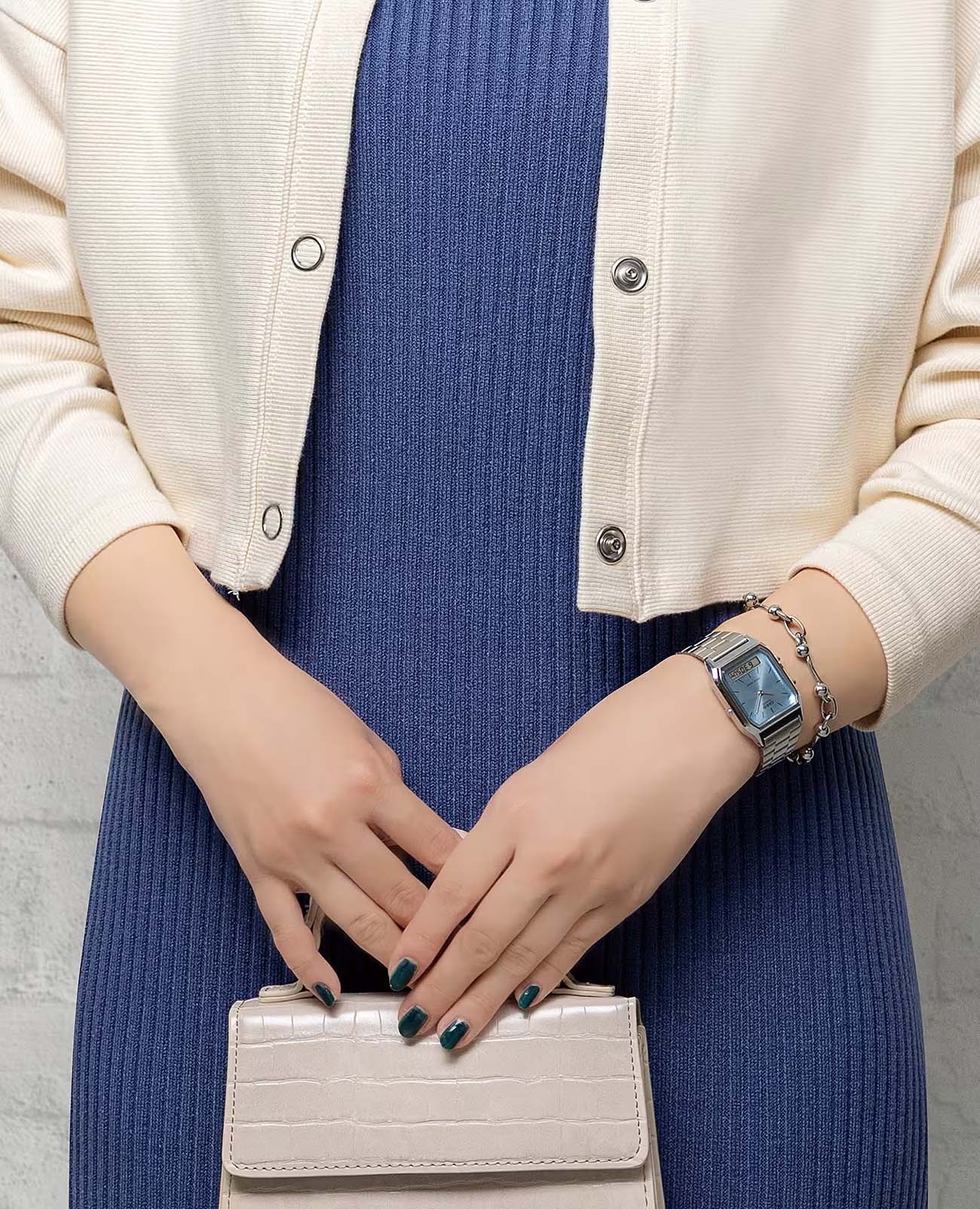 Casio Casio Collection AQ-230A-2A1M , наручные мужские часы фото под углом