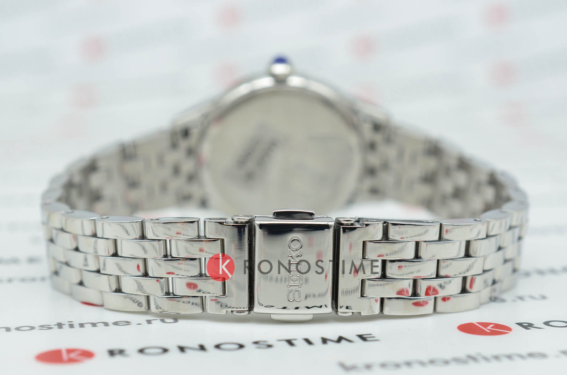 Seiko Seiko Classic SUR609P1 женские часы серебристый циферблат на запястье