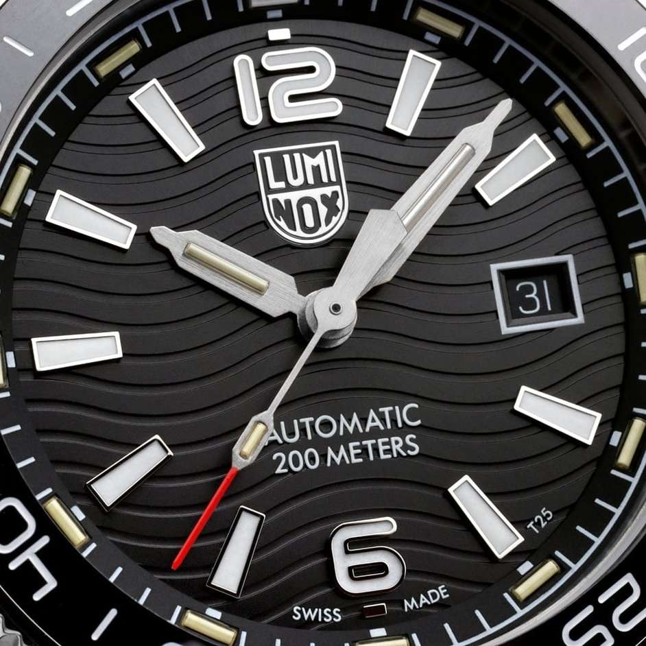 Оригинальные часы Luminox Luminox Pacific Diver Automatic XS.3101 механические калибр механизма sellita sw220-1 общий вид