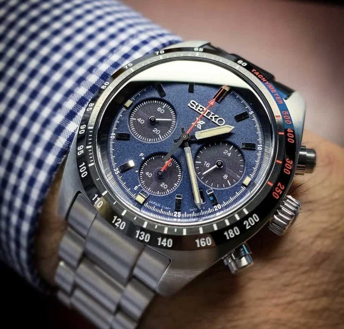 Seiko Seiko Prospex Speedtime SSC815P1 Speedtimer, наручные мужские часы фото под углом
