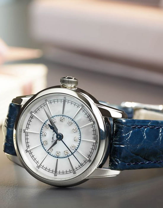 Hamilton Hamilton American Classic RailRoad Lady Quartz H40311691  - задняя крышка сталь корпуса, швейцария часы