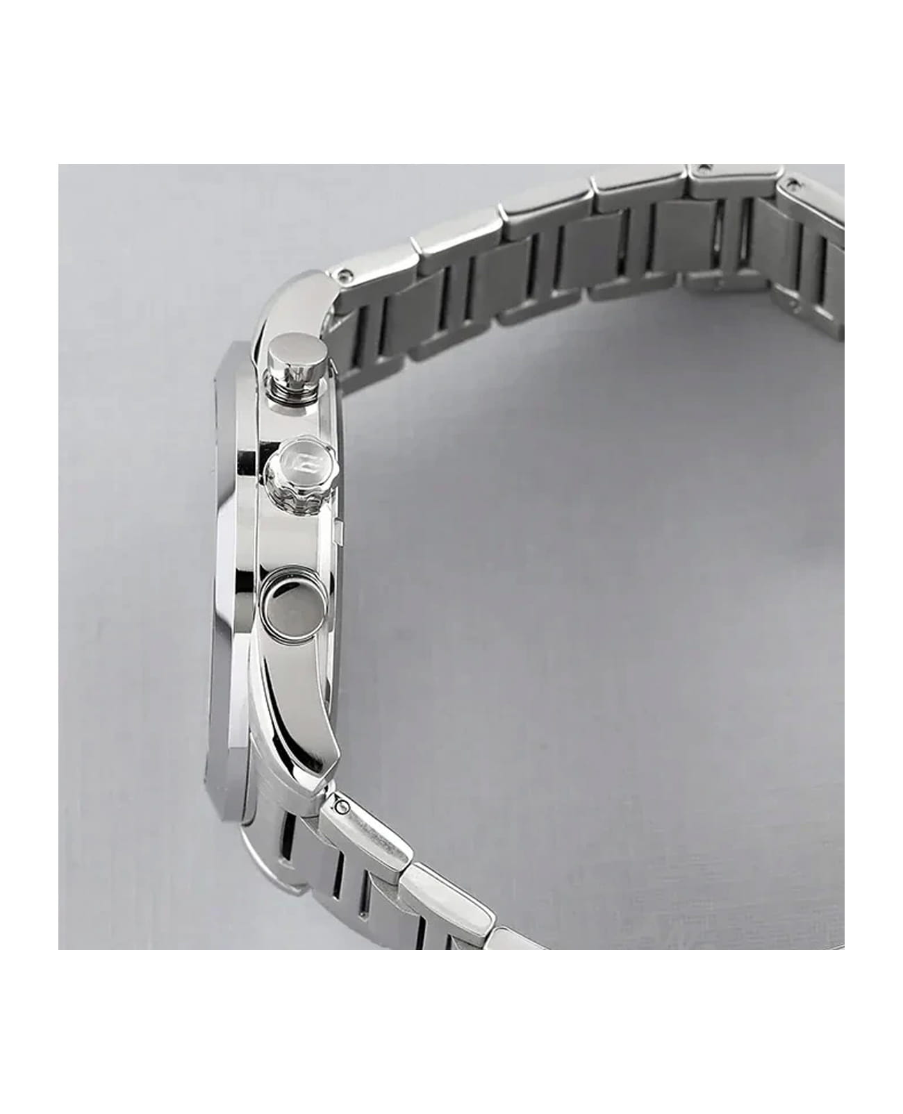 Casio Casio Edifice EFB-710D-2AVUDF (EFB-710D-2A)  — детали корпуса и нержавеющая сталь