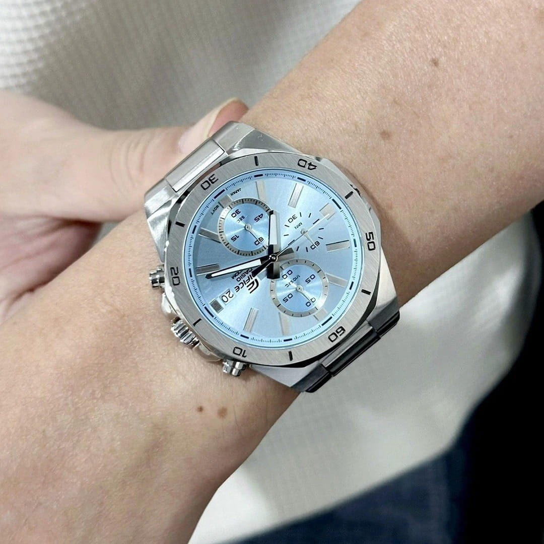 Casio Casio Edifice EFV-640D-2B, edifice япония мужские часы на браслете нержавеющая сталь боковой вид