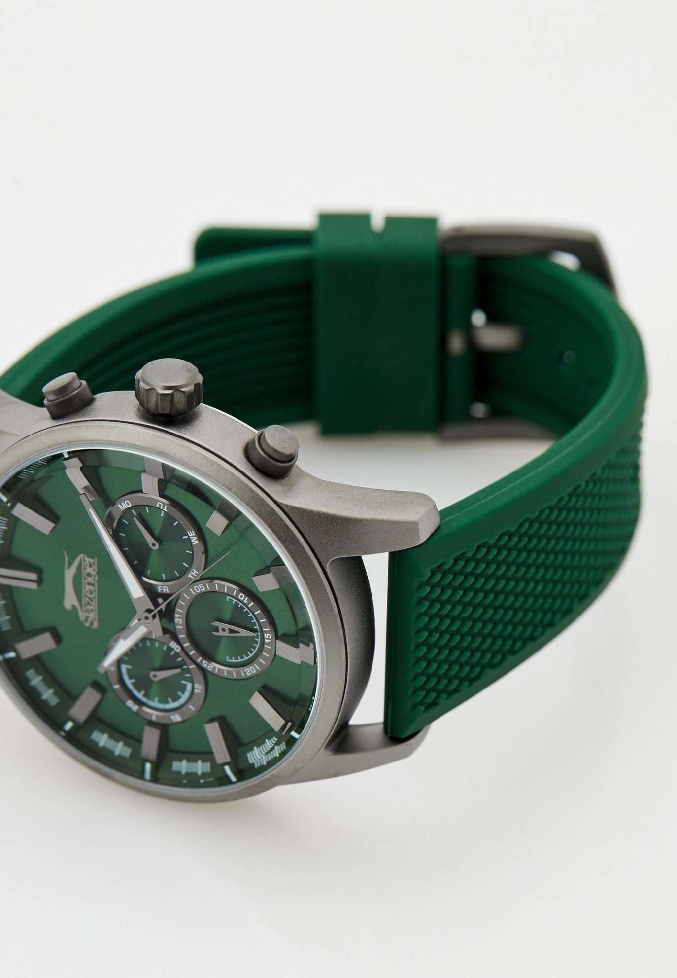 Slazenger Slazenger SL.09.2107.2.02,  англия мужские часы на браслете силикон боковой вид