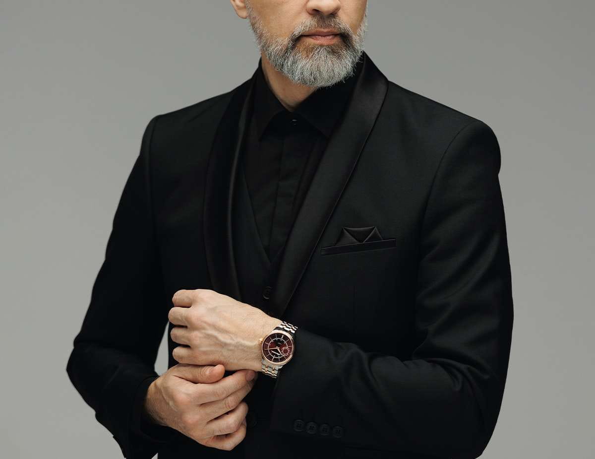 Молния Молния Дебют 0200105-1.0 механические мужские часы часы крупный план красный циферблата