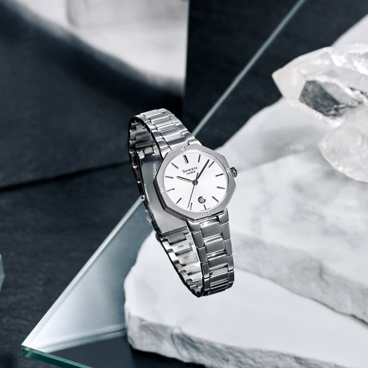 Casio Casio Sheen SHE-4543D-7A  - задняя крышка металл сталь корпуса, япония часы