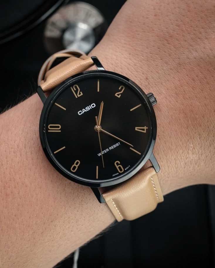 Casio Casio Collection MTP-VT01BL-1BUDF (MTP-VT01BL-1B) , наручные мужские часы фото под углом