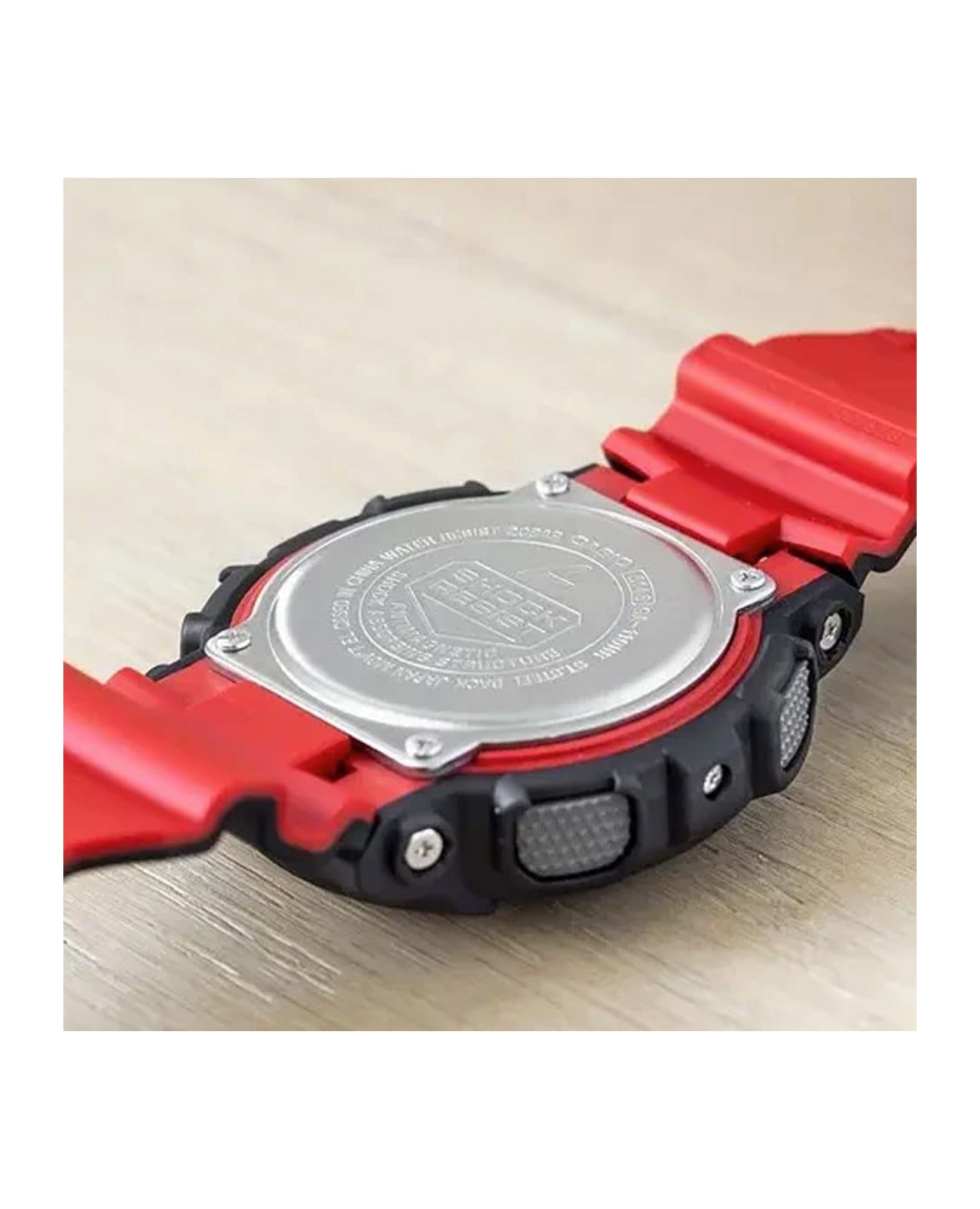 Casio Casio G-Shock GA-110HR-1ADR (GA-110HR-1A) мужские часы черный циферблат на запястье