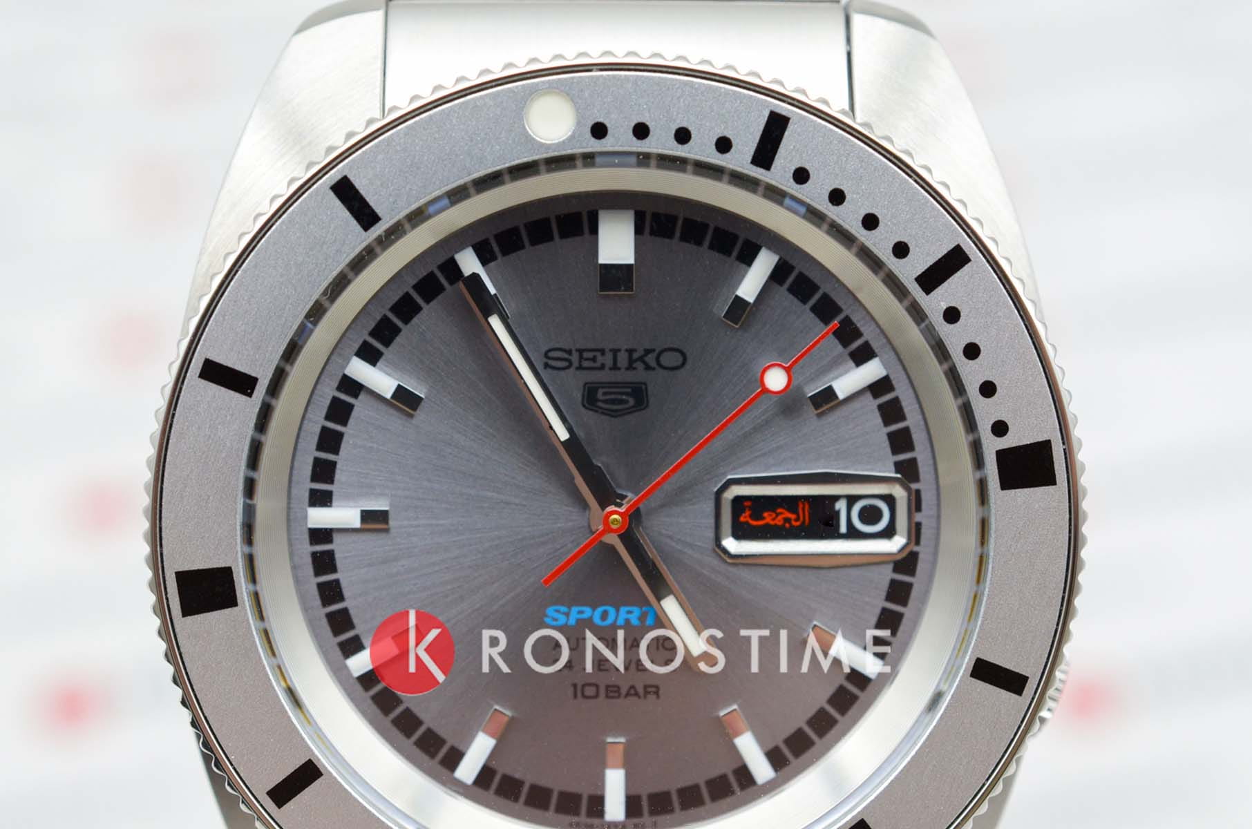 Seiko Seiko 5 Sports SRPL03K1, 5 sports япония мужские часы на браслете нержавеющая сталь боковой вид