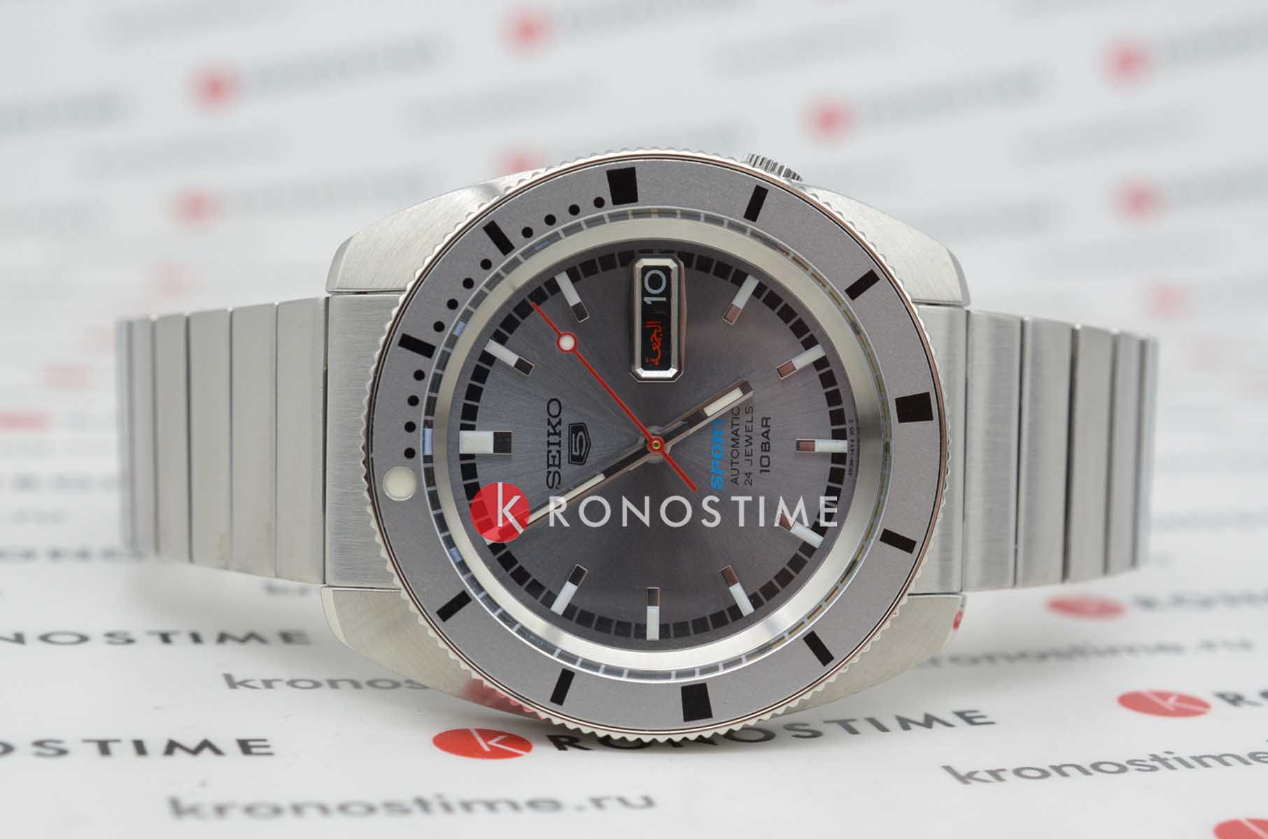 Seiko Seiko 5 Sports SRPL03K1 , наручные мужские часы фото под углом