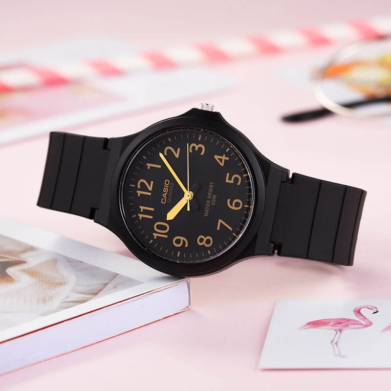 Оригинальные часы Casio Casio Collection MW-240-1B2VDF (MW-240-1B2) кварцевые калибр механизма  общий вид