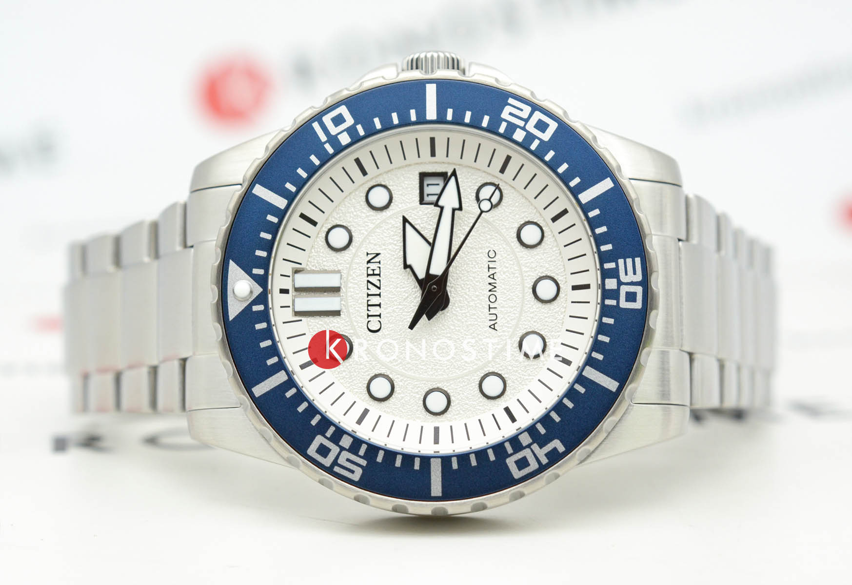 Citizen Citizen Automatic NJ0171-81A , наручные мужские часы фото под углом
