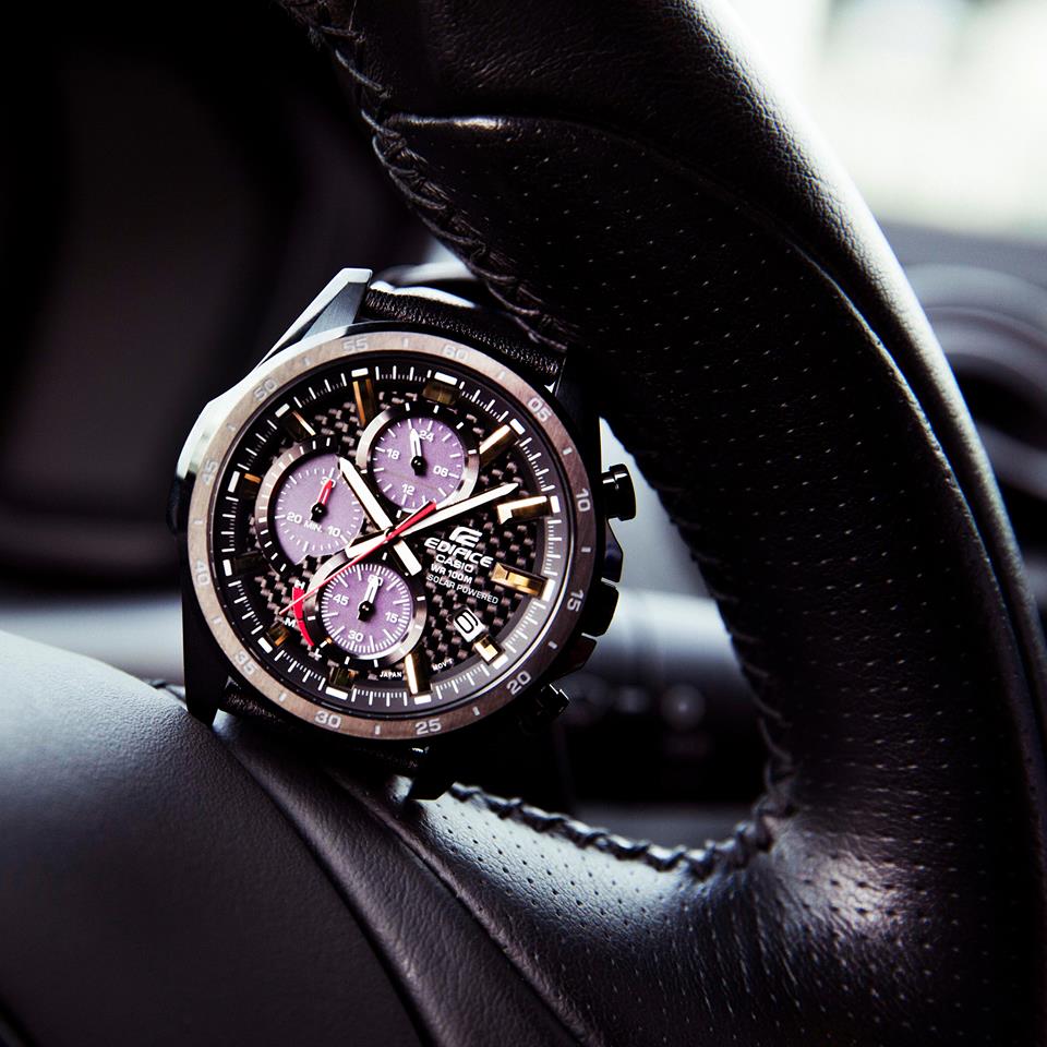 Casio Casio Edifice EQS-900CL-1A, edifice япония мужские часы на браслете кожаный боковой вид