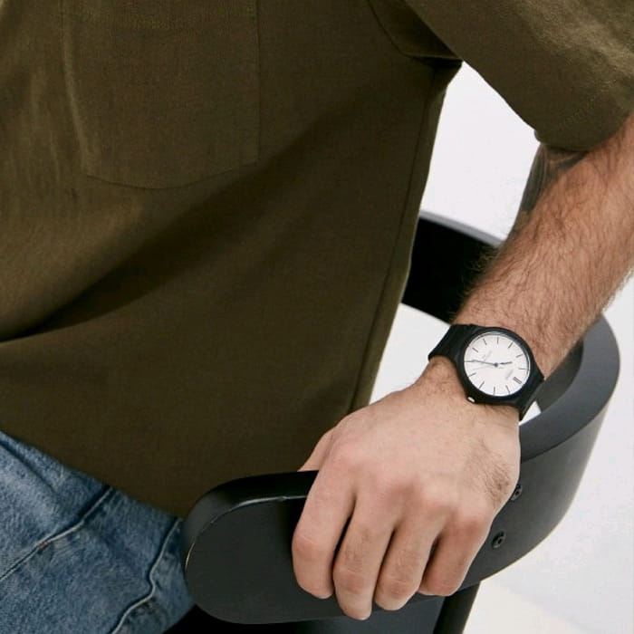 Casio Casio MW-240-7E, mtp япония мужские часы на браслете пластик боковой вид