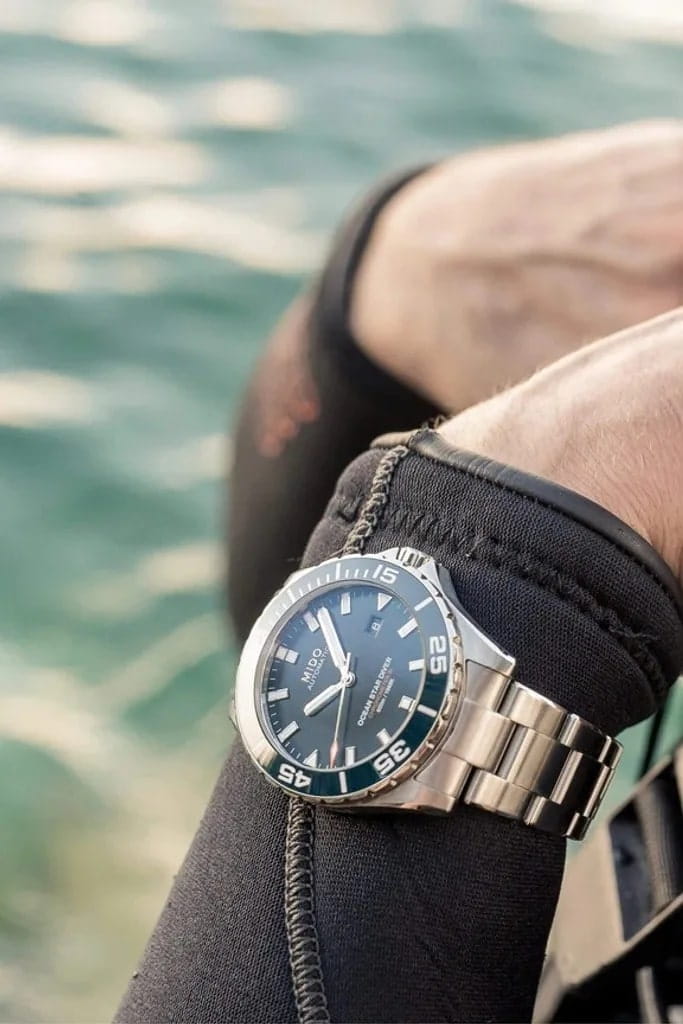 Mido Mido Ocean Star Diver 600 M026.608.11.041.00  — детали корпуса и нержавеющая сталь