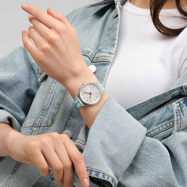Swatch Swatch Beach Hour SYXS160 , наручные женские часы фото под углом
