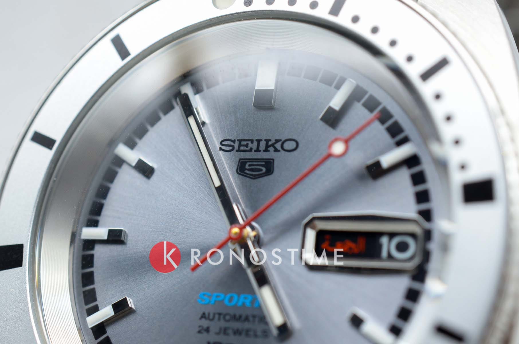 Оригинальные часы Seiko Seiko 5 Sports SRPL03K1 механические калибр механизма 4r36 общий вид