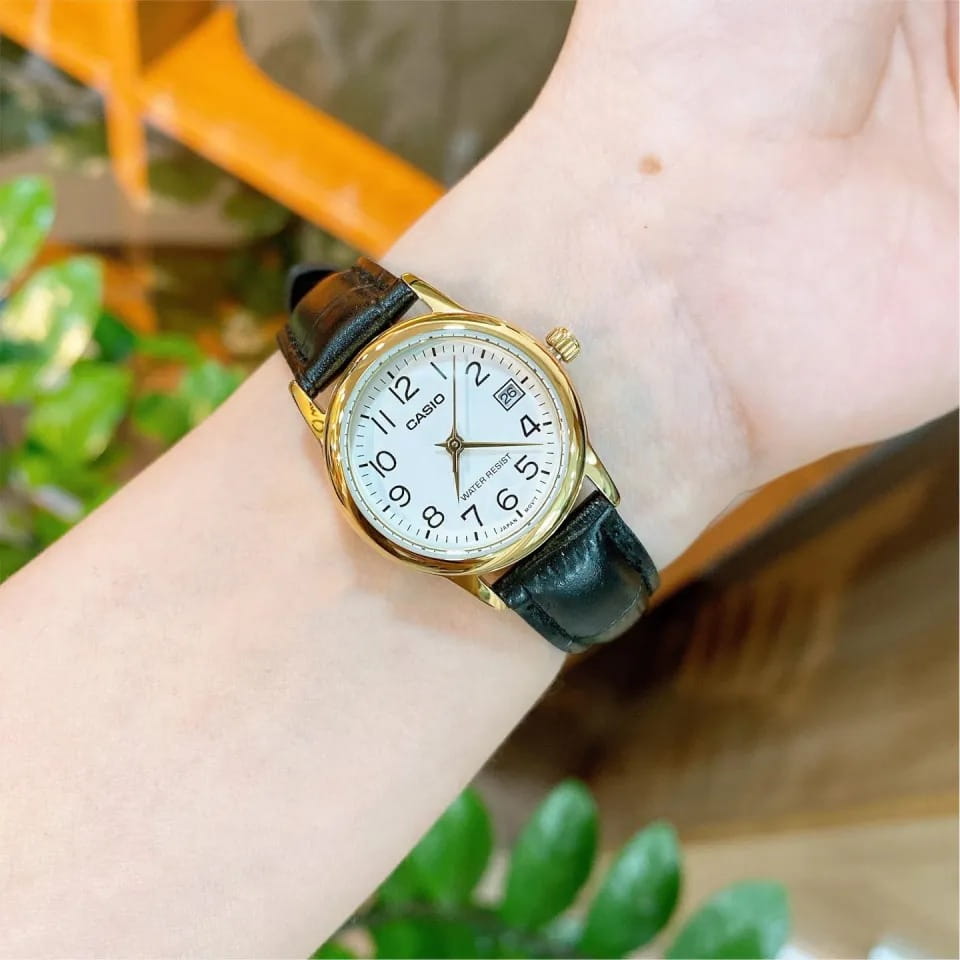 Casio Casio Collection LTP-V002GL-7B2 женские часы белый циферблат на запястье