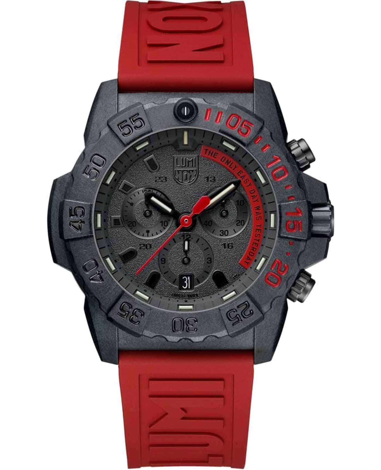 Luminox Luminox Navy SEAL Chronograph XS.CE81.EY  XS.CE81.EY кварцевые мужские часы черный циферблат, браслет каучук — вид спереди