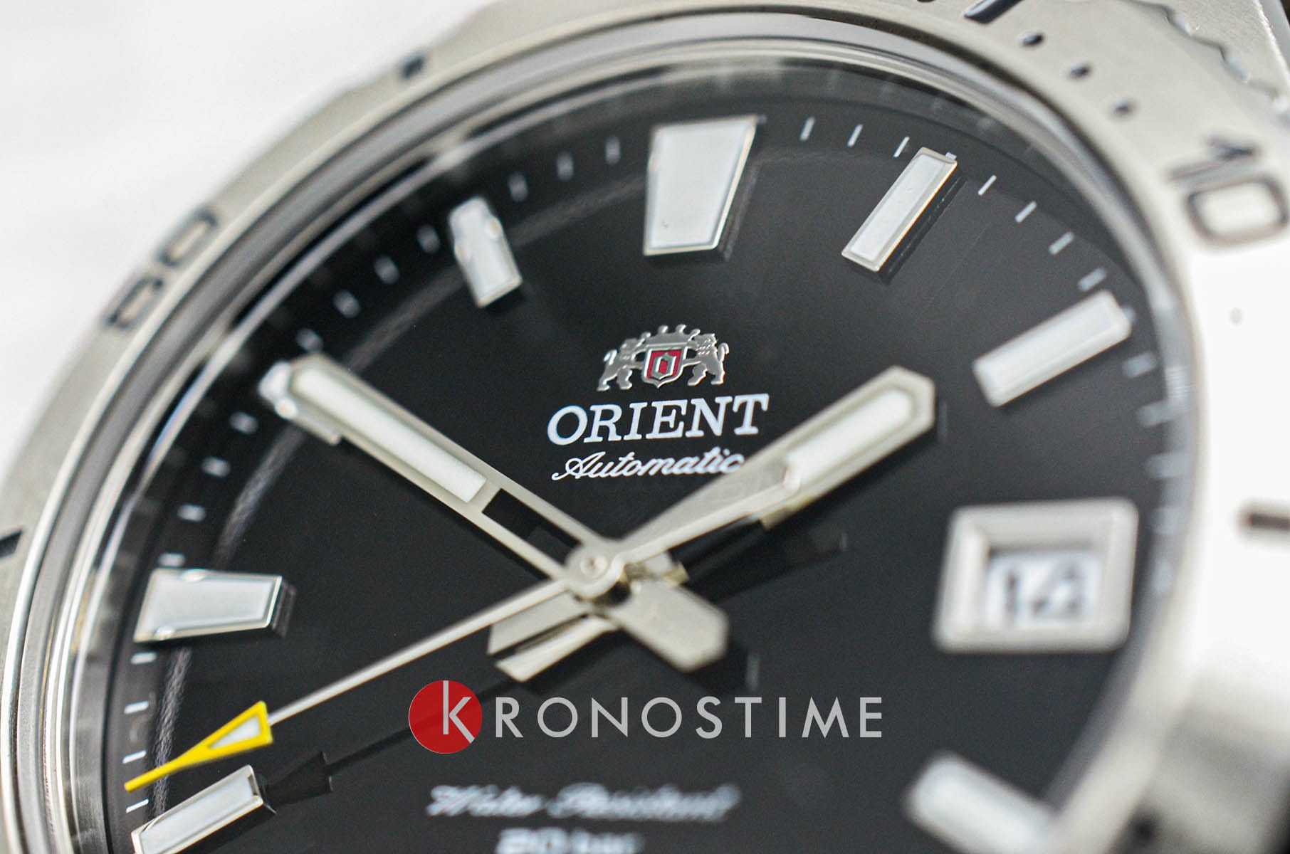 Orient Orient Diving Sport Automatic RA-AC0Q01B (RN-AC0Q01B) механические мужские часы часы крупный план черный циферблата