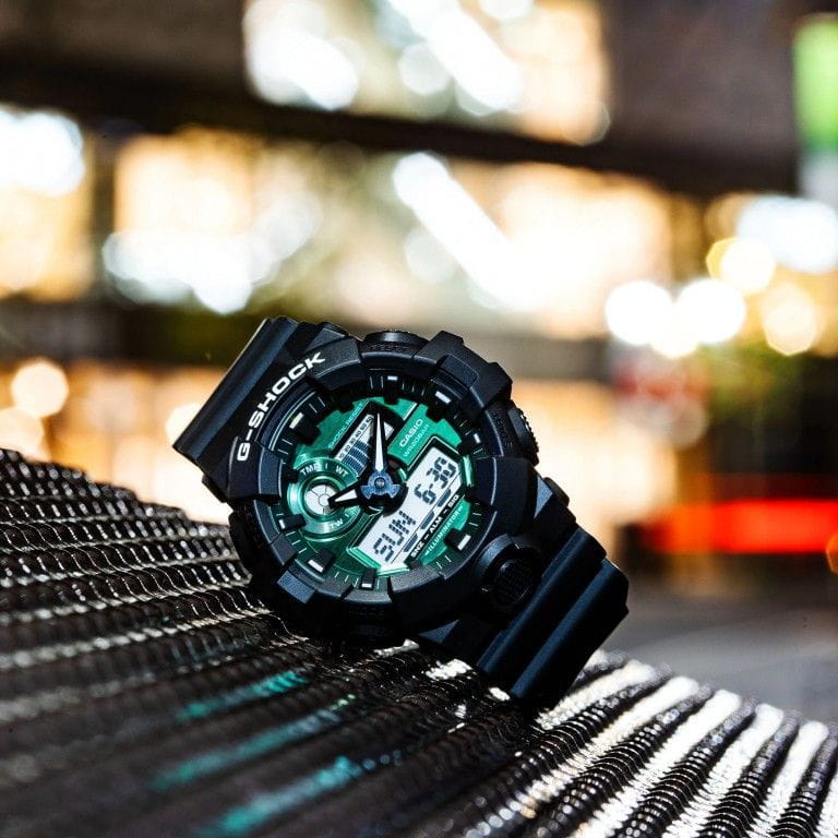 Casio Casio G-Shock GA-700MG-1A, g-shock япония мужские часы на браслете полимер боковой вид