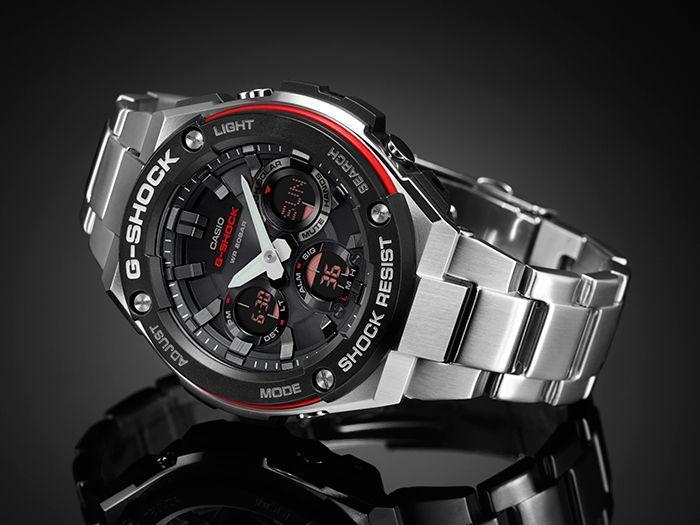 Casio Casio G-Shock GST-W100D-1A4 GST G-Steel, наручные мужские часы фото под углом