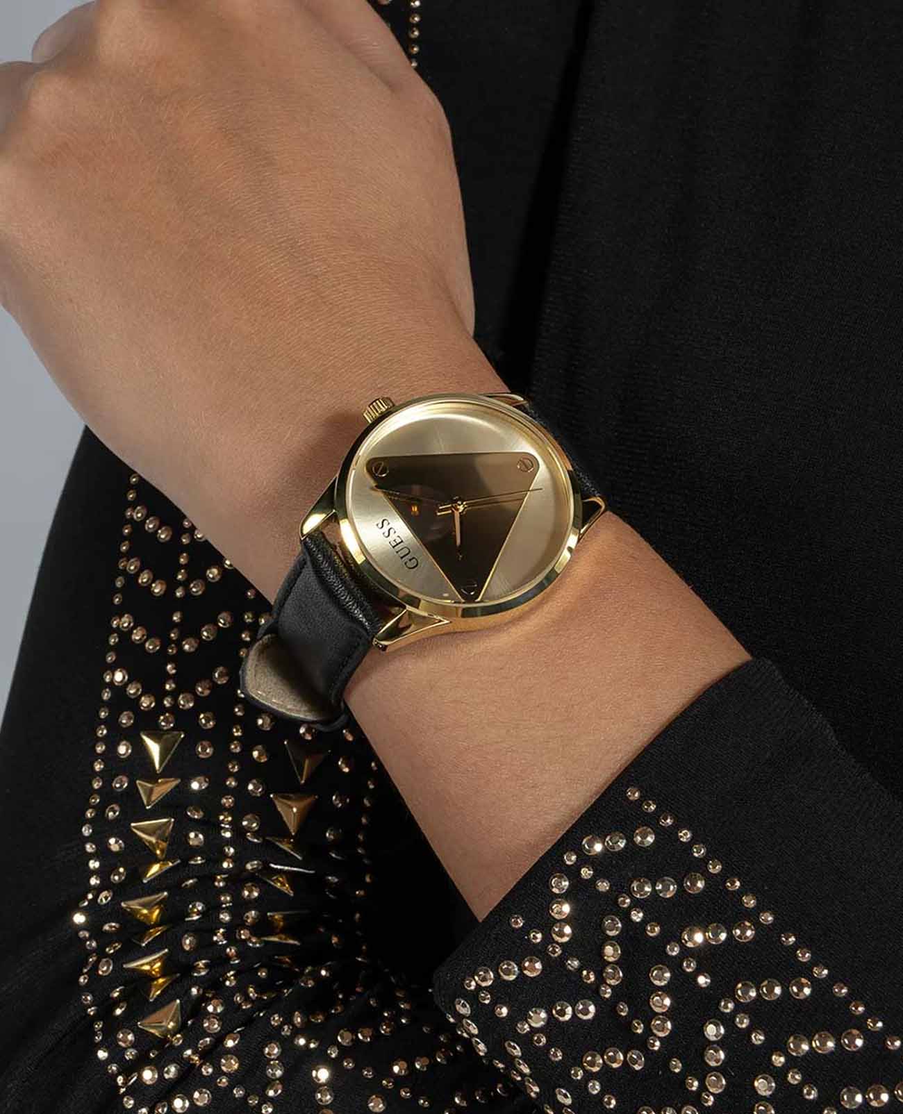 Guess Guess Trend GW0642L1 женские часы золотой циферблат на запястье