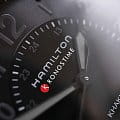 Hamilton Hamilton Khaki Field Quartz H68401735 мужские часы черный циферблат на запястье