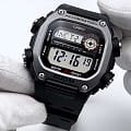  Casio Casio Collection DW-291H-1AVDF (DW-291H-1A) на белом фоне — вид анфас