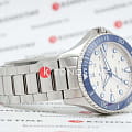 Hamilton Hamilton Khaki Navy Scuba Quartz H82231150 мужские часы белый циферблат на запястье